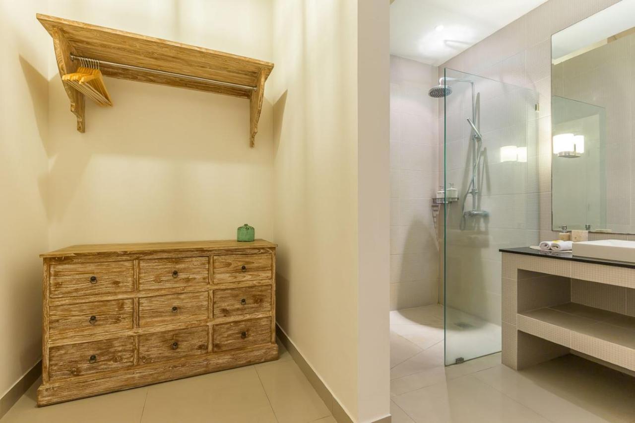 Modern 3Br Pool Villa Verone In Seminyak, Bali Canggu  Bagian luar foto