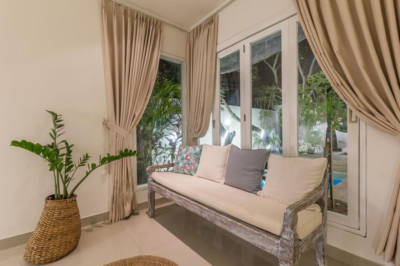 Modern 3Br Pool Villa Verone In Seminyak, Bali Canggu  Bagian luar foto