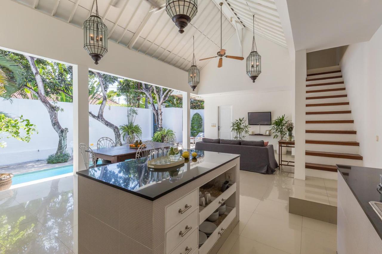 Modern 3Br Pool Villa Verone In Seminyak, Bali Canggu  Bagian luar foto